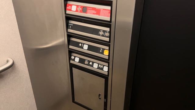 iPhone 14 Pro Max: Dover Impulse Hydraulic Elevator/Lift @ Oracle Rd Office Building Tucson AZ смотреть онлайн
