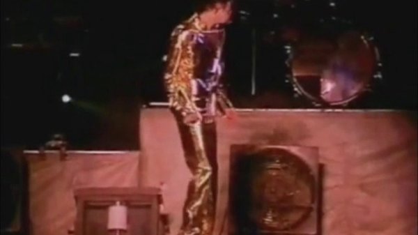 Michael Jackson - plastic movement