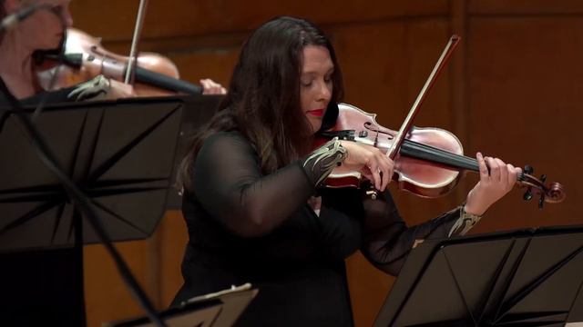 Mozart - Piano Concerto No. 12 in A major | Irish Chamber Orchestra | Finghin Collins смотреть онлайн