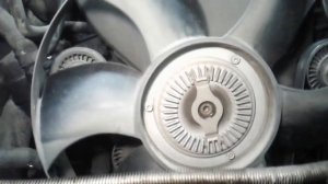 Фольксваген Крафтер замена шкива коленвала.