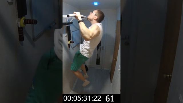 100 pull ups in 10 minutes / 100 подтягиваний за 10 минут | Kachkogolizm смотреть онлайн