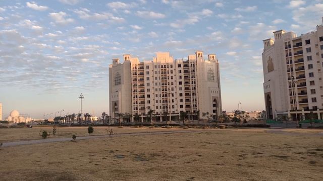 Required Shop To Purchase Tower B,C,D,E,F Park Facing Bahria Heights Karachi смотреть онлайн