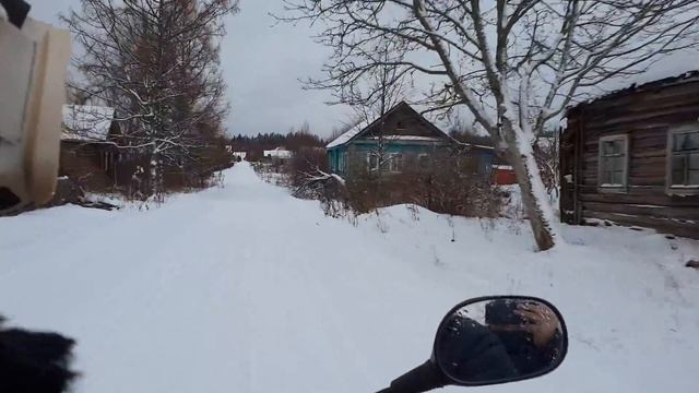 Катаемся зимой на квадрике по деревне ;)) смотреть онлайн