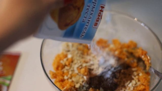 Шоколадные маффины с морковью смотреть онлайн