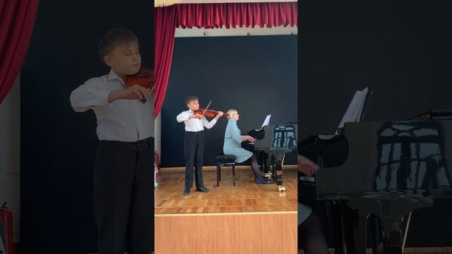 1. М.Мясковский. Мазурка. 2. М.Рыкина. Дударай смотреть онлайн