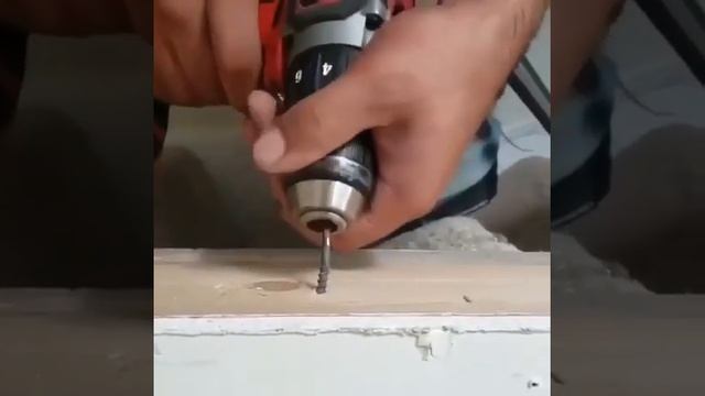 Вариант как открутить саморез?? смотреть онлайн
