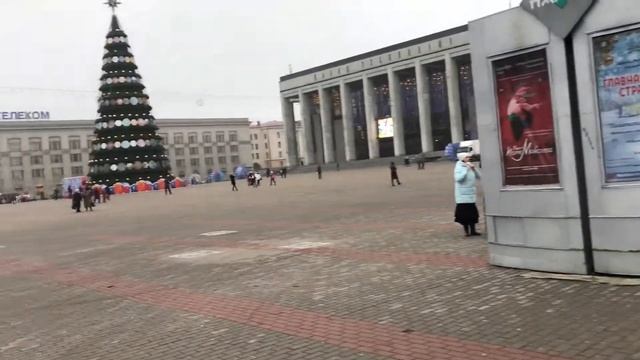 Новогодняя елка в Минске смотреть онлайн