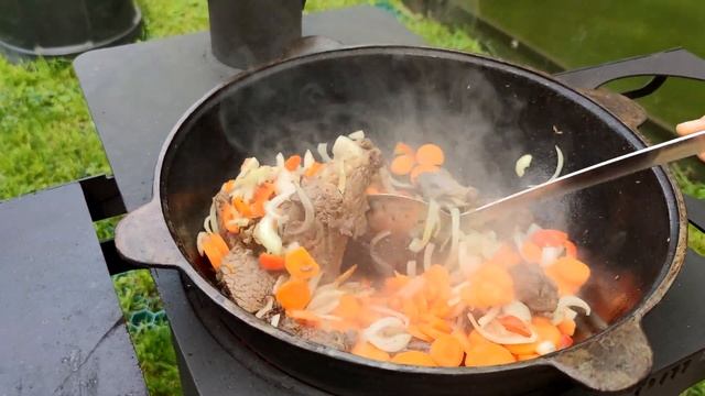 Жонглирование с Огнем и Световыми Эффектами
