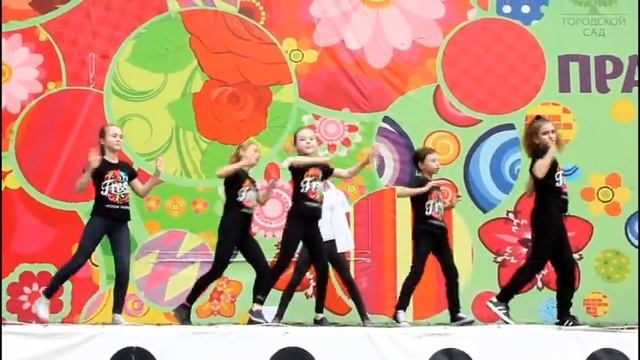 Танцевальная студия Fresh смотреть онлайн