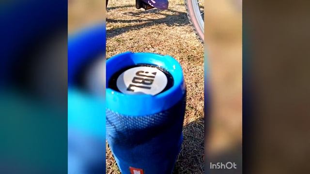 Бас тест калонки JBL CHARGE 3 з водой (не оригинал) смотреть онлайн
