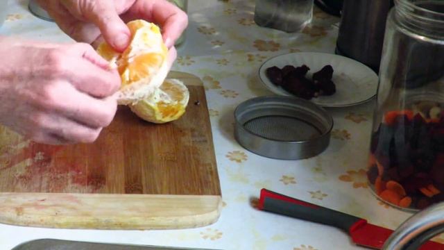 3 рецепта сыроeдческого кваса: из овощей, из фруктов, из пророщенной пшеницы смотреть онлайн