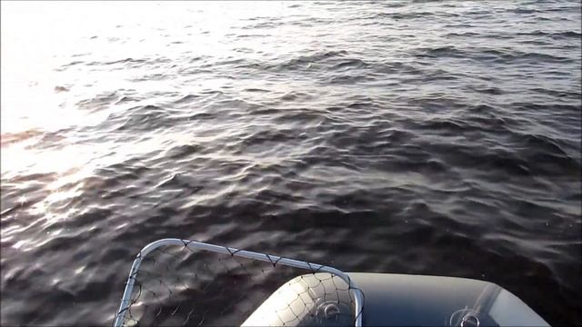 Рыбалка с лодки тролингом Рыбалка на Волге смотреть онлайн