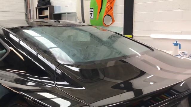 Window tint installation on Ford Mustang смотреть онлайн