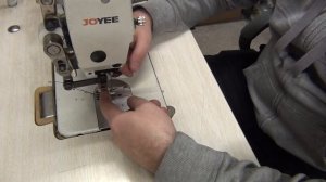 Швейная машинка. Какую выбрать машинку новичку для перетяжки руля и салона автомобиля.