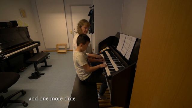 RPT–Relaxed playing technique. Suzuki organ lessons. Episode 4. Lucas, 8 years old. смотреть онлайн