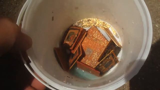 Золото из 30 процессоров 775 сокет Gold from 30 processors 775 socket смотреть онлайн