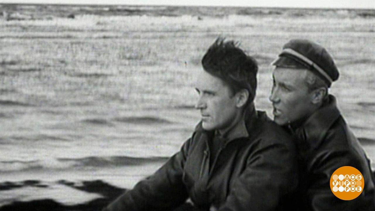 Лучшие фильмы о разведчиках. К 100-летию военной р...ии. Доброе утро. Фрагмент выпуска от 23.12.2020 смотреть онлайн