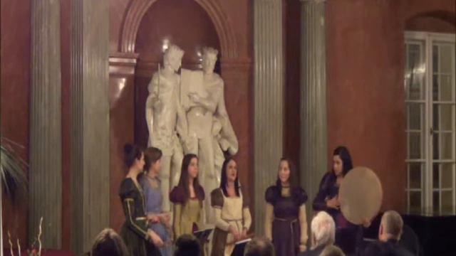 Hortus Musicus - Daca, bailemos, Carillo (Juan del Encina) смотреть онлайн
