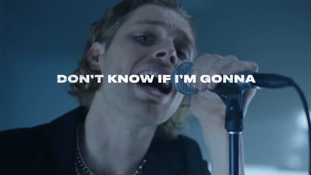 5 Seconds Of Summer - Teeth (Lyric Video)
