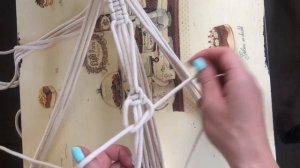 Кашпо в технике макраме. Macrame flowerpots.