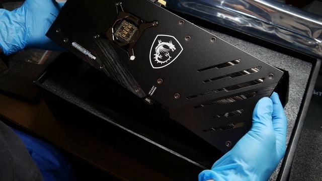 ПЕРВЫЙ ВЗГЛЯД / ОБЗОР НА MSI RTX 4070 Ti GAMING TRIO смотреть онлайн