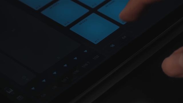 Tutorial 1: Producing with Pads in BeatMaker 3 смотреть онлайн