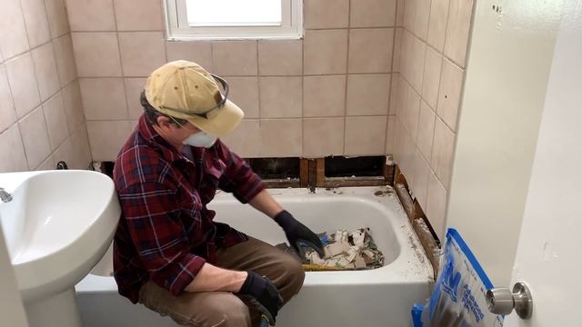 How to Remove a Bathtub ? смотреть онлайн