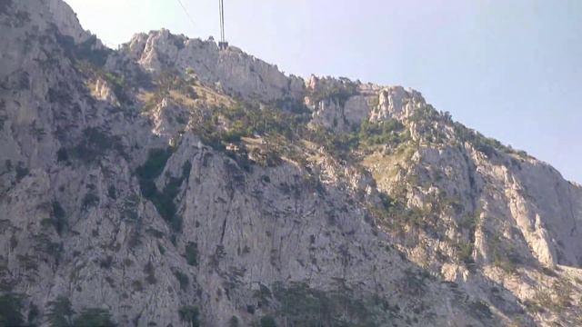 Подъём на гору Ай-Петри по канатной дороге смотреть онлайн