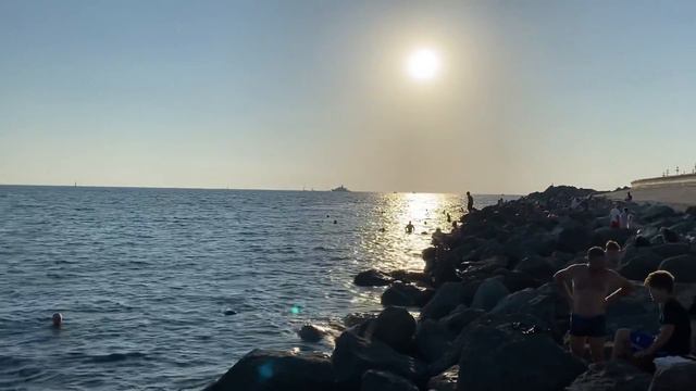 02.08.2021. Погода в Сочи в августе. Смотри на Чёрное море каждый день. смотреть онлайн