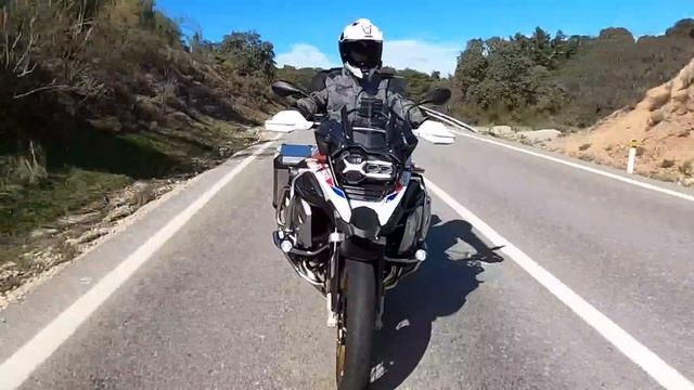 BMW R 1250 GS ADVENTURE 2021 Prueba a fondo смотреть онлайн