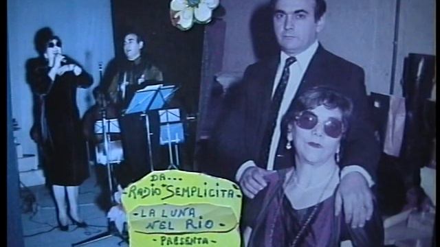 ( LA LUNA NEL RIO ) reg, da radio privata 1985. смотреть онлайн