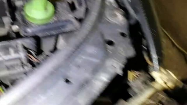 Почему фара в воде и грязи. Один из вариантов смотреть онлайн