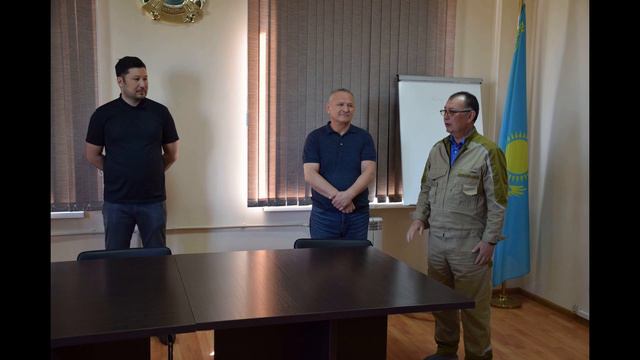 Поздравление мужского коллектива СКЗ-U с Днем защитника отечества смотреть онлайн