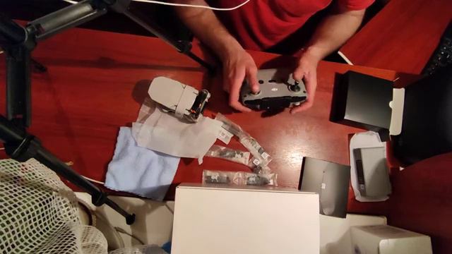 Распаковка DJI Mini 2 Fly More Combo! смотреть онлайн