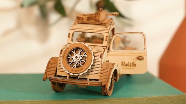 Деревянный механический конструктор Винтажный трамвай Robotime Tramcar смотреть онлайн