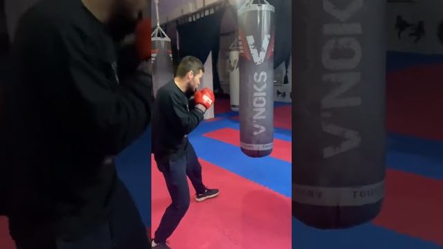 ОДНА ИЗ ЛЮБИМЫХ КОМБИНАЦИЙ , БОКС! смотреть онлайн