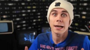 Топлес    Мифы о хакерах!!!!!