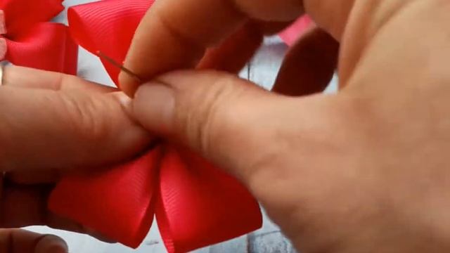 Простые бантики с шифоновыми бабочками смотреть онлайн