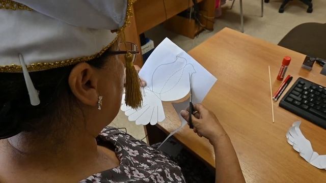Проект «Истории игрушек». Мастер-класс по голубю мира от Алии Абдуллиной смотреть онлайн