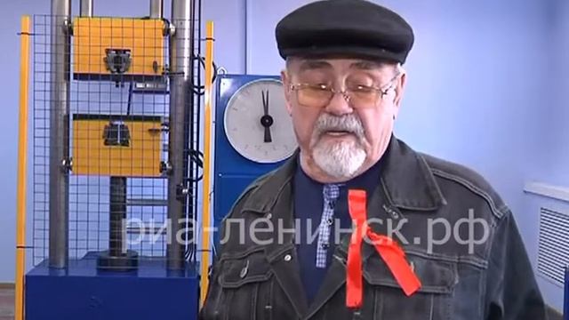 На ленинск-кузнецком предприятии «Сиб.Т» прошел субботник смотреть онлайн