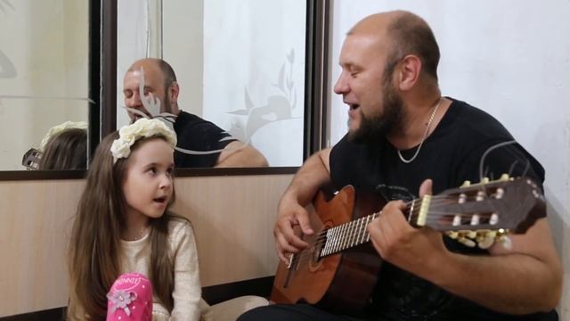 Папа дочка "Спят усталые игрушки" смотреть онлайн