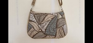 Сшила стеганую сумочку . Посчитала себестоимость. Сколько стоит текстильная сумка?