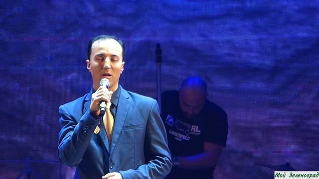 Арсен Манукян - Каким-то чудом