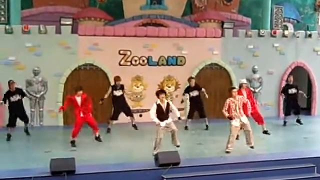 dance zooland смотреть онлайн