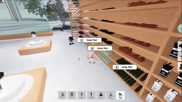 НАПОМИНАЮ О БЕСПЛАТНЫХ ВЕЩАХ в Новых Ивентах Роблокс 2022 / Roblox смотреть онлайн