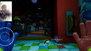 играю на джостике в Poppy playtime 2 на телефон