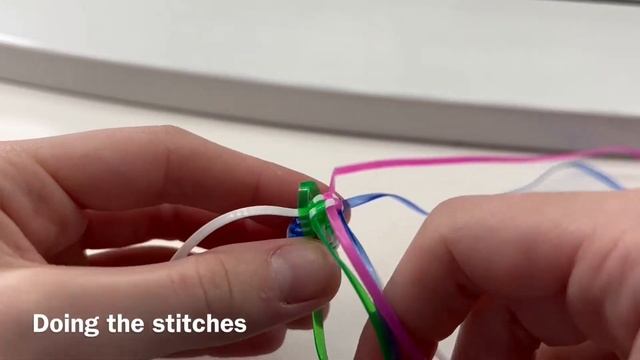 CORKSCREW stitch with Gimp / Boondoggle смотреть онлайн