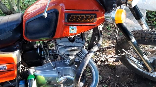 Осенняя эксплуатация мотоцикла ИЖ Планета - 5 смотреть онлайн