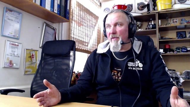 Хитрая шестеренка в стартере называется "бендикс". смотреть онлайн