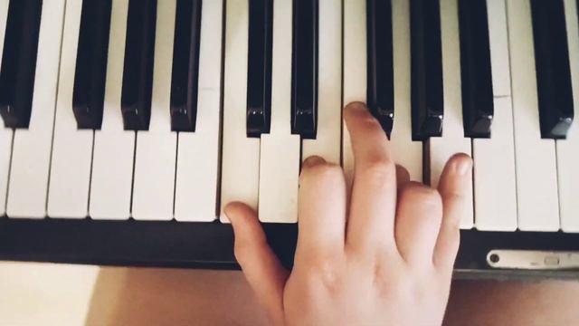 Как играть на фортепиано 